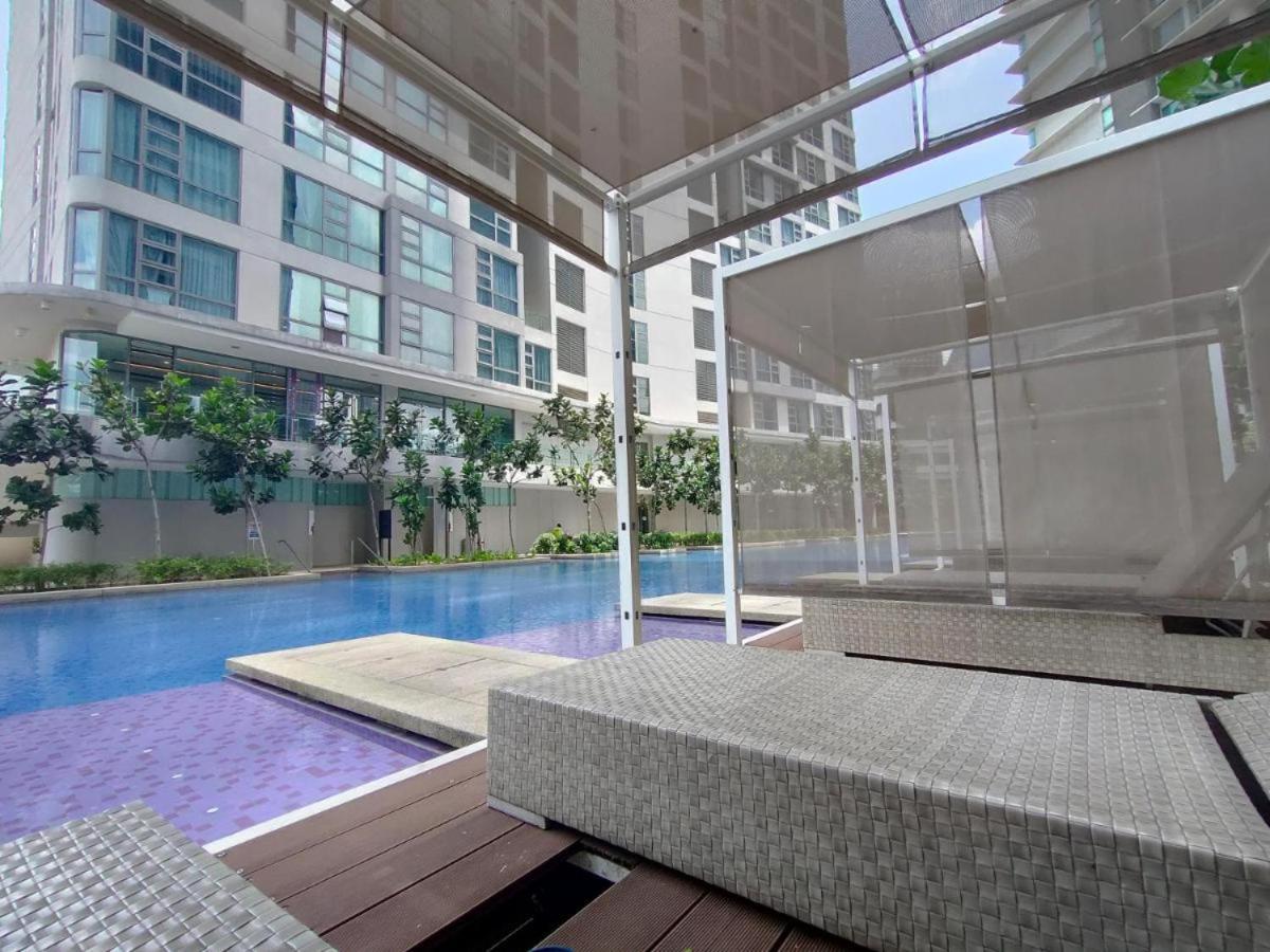 The Royal Reside Apartamento Kuala Lumpur Exterior foto